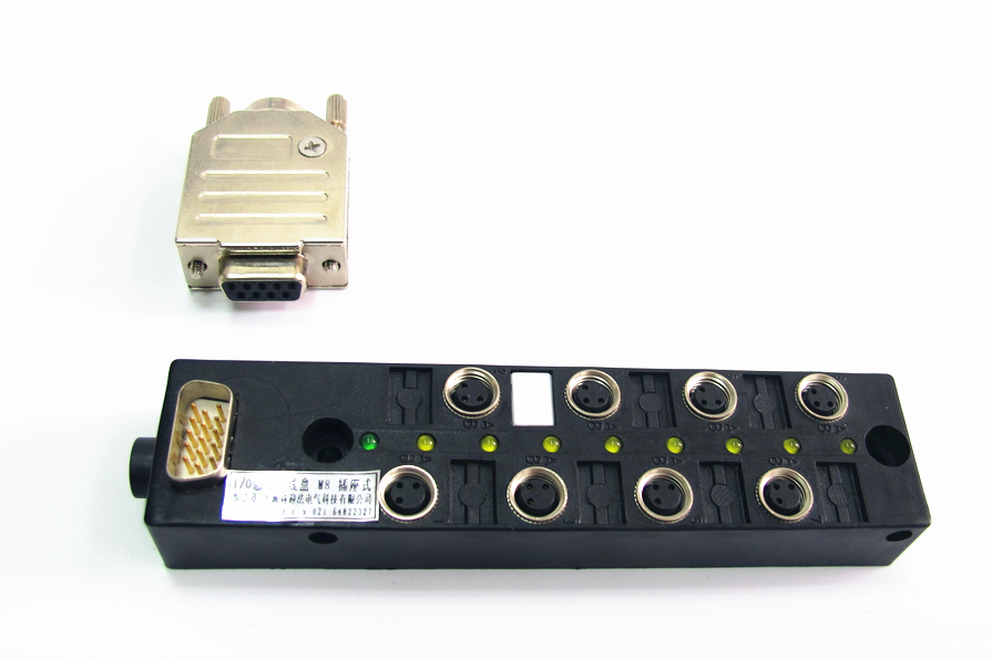 M8 总线分线盒 8位 DB9插座式