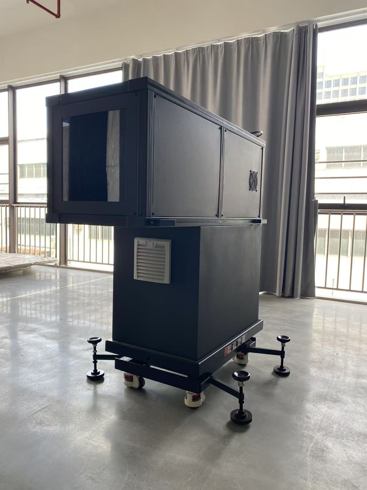 太阳光模拟器