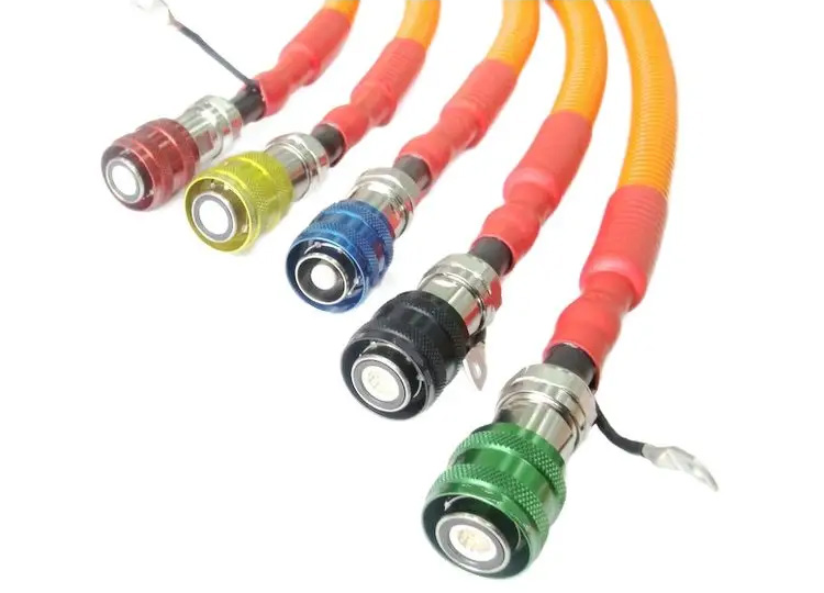 汽车线束连接器