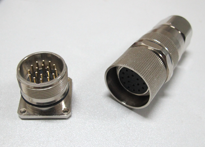 M23连接器产品实拍